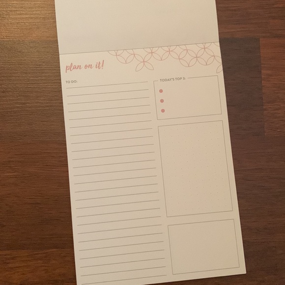 Erin Condren - Picture 4 of 6